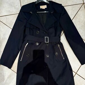 Michael Kors trench coat with removable fleece
Lining